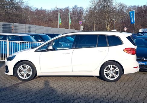 BMW 218, 2019