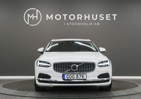 Volvo V90, 2021