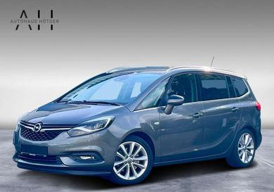 Opel Zafira, 2018