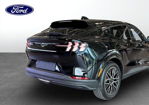 Ford Mustang Mach-E, 2026