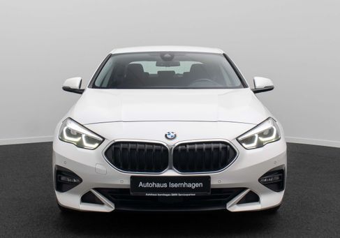 BMW 220, 2021 2