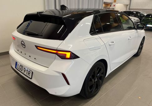 Opel Astra, 2024