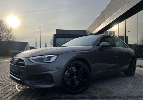 Audi A4, 2021