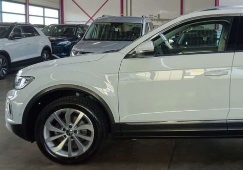 Volkswagen T-Roc, 2024