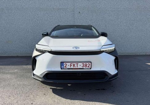 Toyota, 2024