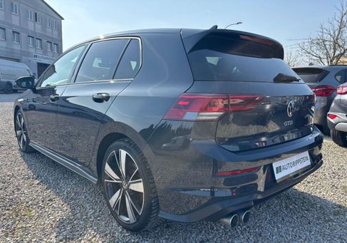 Volkswagen Golf, 2020 3