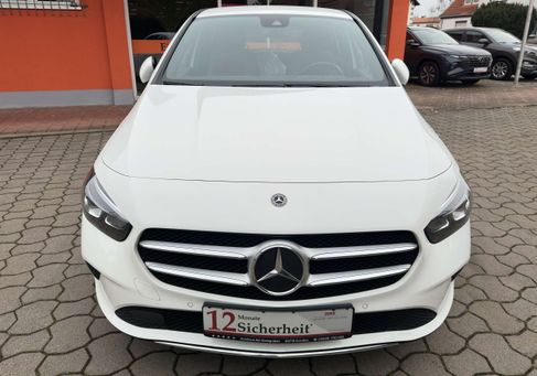 Mercedes-Benz B 180, 2019