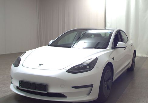 Tesla Model 3, 2023 2