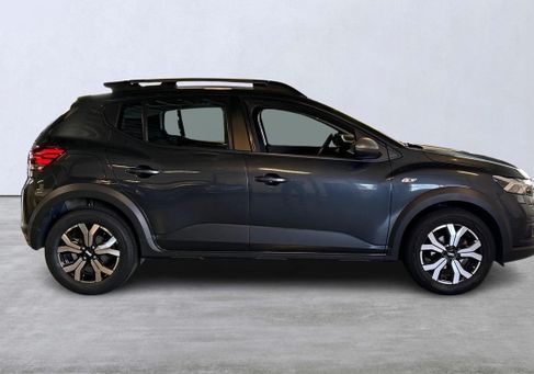 Dacia Sandero Stepway, 2023 3