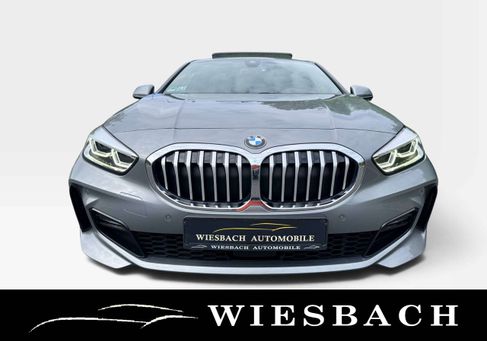BMW 118, 2023 2