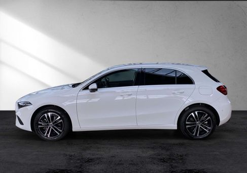 Mercedes-Benz A 250, 2024