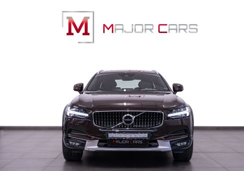 Volvo V90 Cross Country, 2018