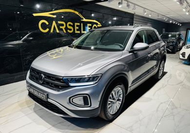 Volkswagen T-Roc, 2023