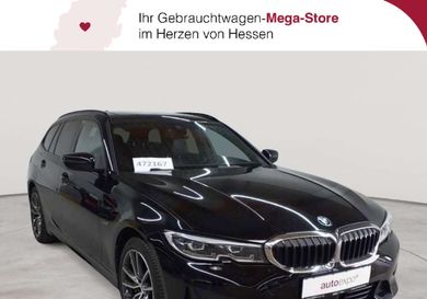 BMW 330, 2022