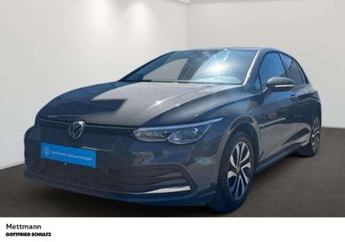 Volkswagen Golf, 2023