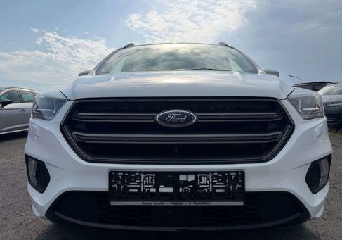 Ford Kuga, 2018