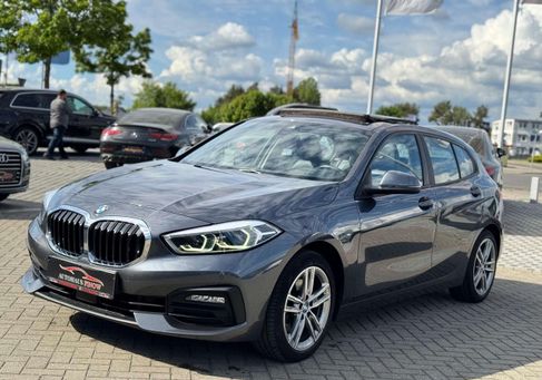 BMW 118, 2020
