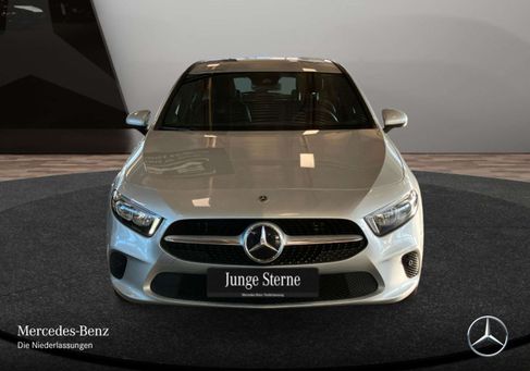 Mercedes-Benz A 250, 2022