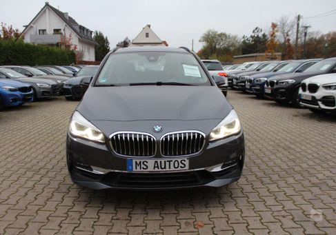 BMW 220, 2022