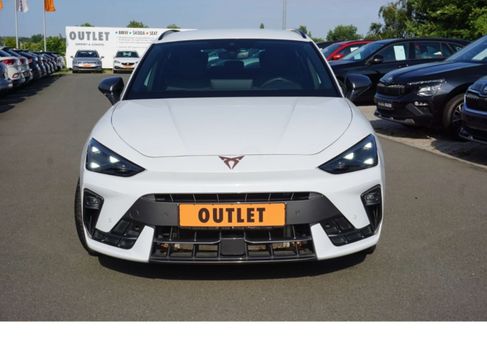 Cupra Leon, 2025