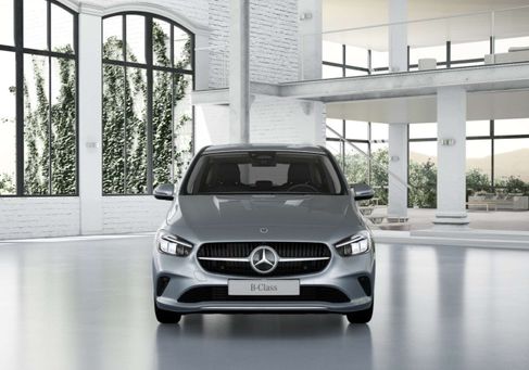 Mercedes-Benz B 180, 2024