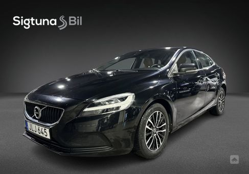 Volvo V40, 2018