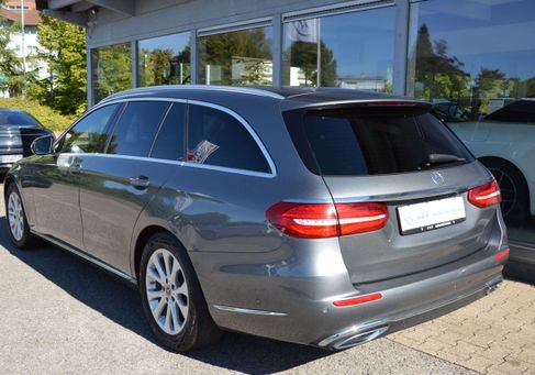 Mercedes-Benz E 220, 2019