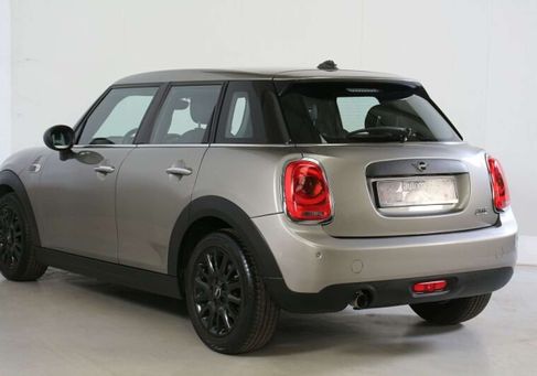 MINI ONE, 2019