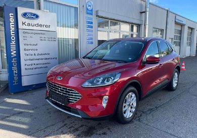 Ford Kuga, 2022
