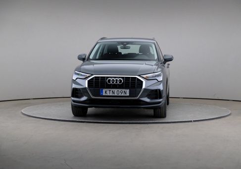 Audi Q3, 2023