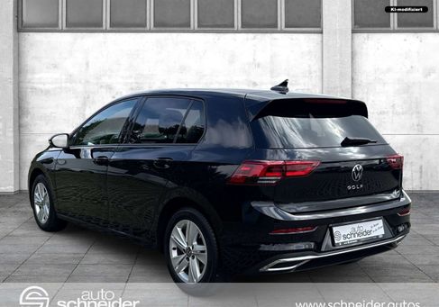 Volkswagen Golf, 2023 3