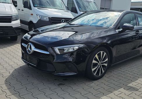Mercedes-Benz A 160, 2023
