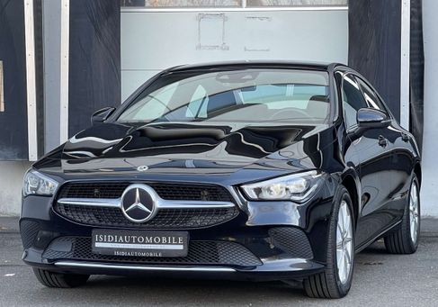 Mercedes-Benz CLA 220, 2022