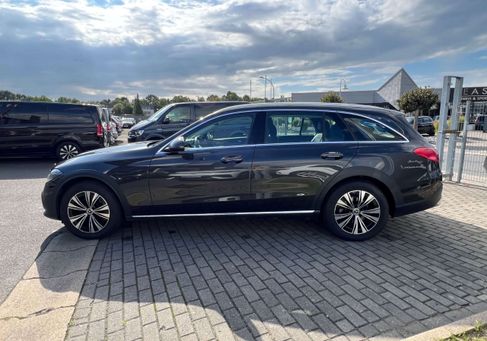 Mercedes-Benz C 220, 2023 2