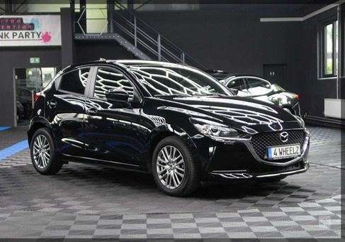 Mazda 2, 2021