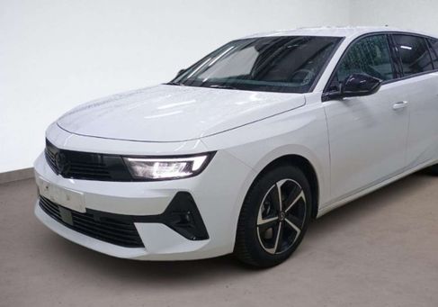 Opel Astra, 2024