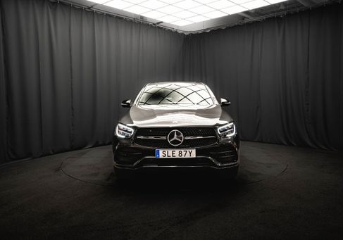 Mercedes-Benz GLC 300, 2023