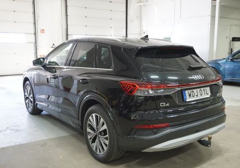 Audi Q4, 2023