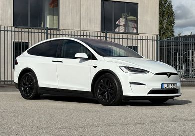 Tesla Model X, 2023