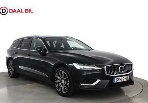 Volvo V60, 2022