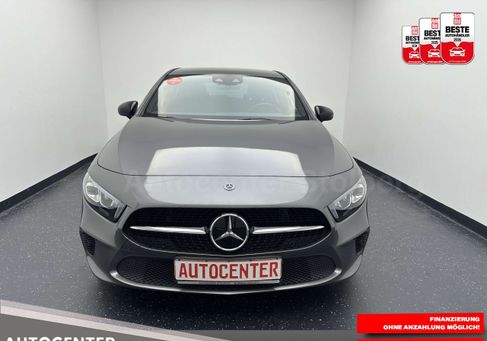 Mercedes-Benz A 220, 2019 3