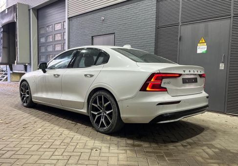 Volvo S60, 2024