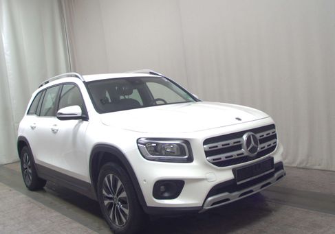 Mercedes-Benz GLB 200, 2022