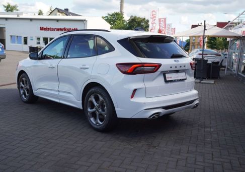 Ford Kuga, 2025