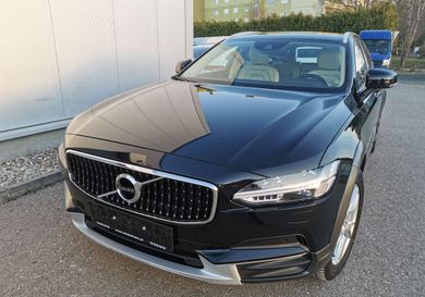 Volvo V90 Cross Country, 2019