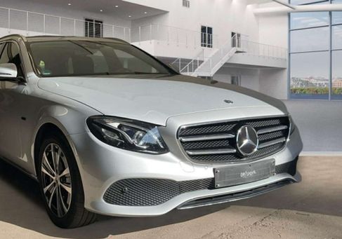 Mercedes-Benz E 300, 2019 2
