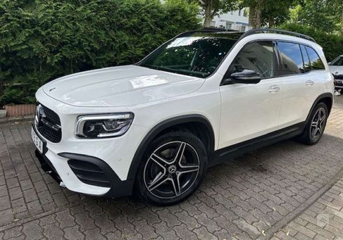 Mercedes-Benz GLB 200, 2021