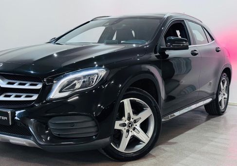 Mercedes-Benz GLA 200, 2019 3