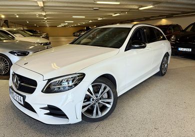 Mercedes-Benz C 300, 2021
