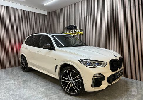 BMW X5 M50, 2019